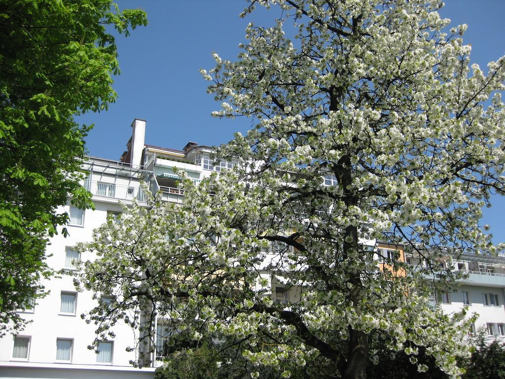 Dom Hotel Linz Extérieur photo