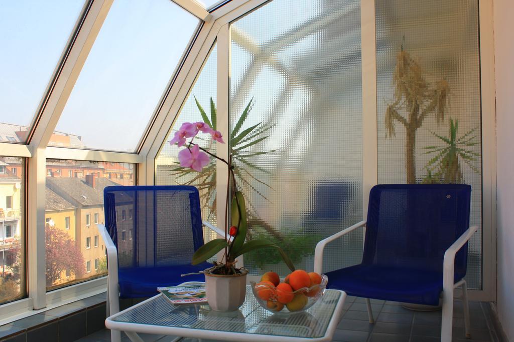 Dom Hotel Linz Extérieur photo